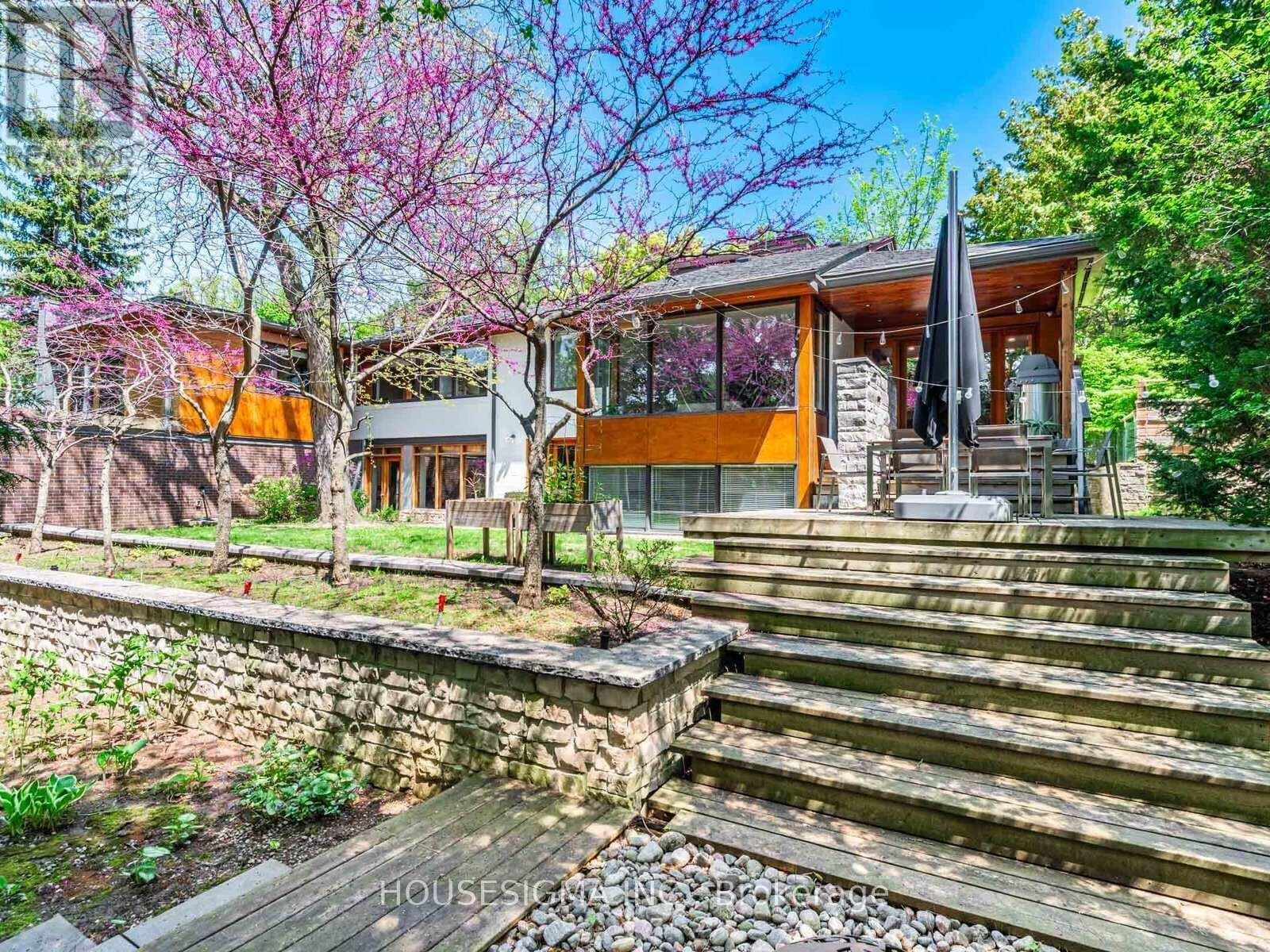 94 lauren backyard.jpg